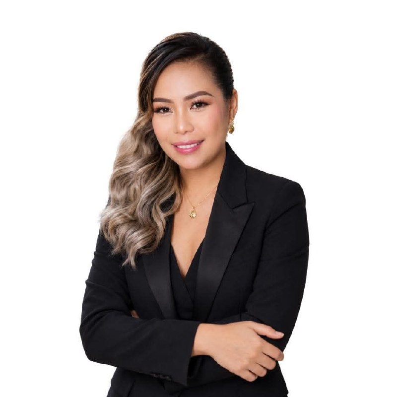 Diana Bacasmas, licensed real estate agent